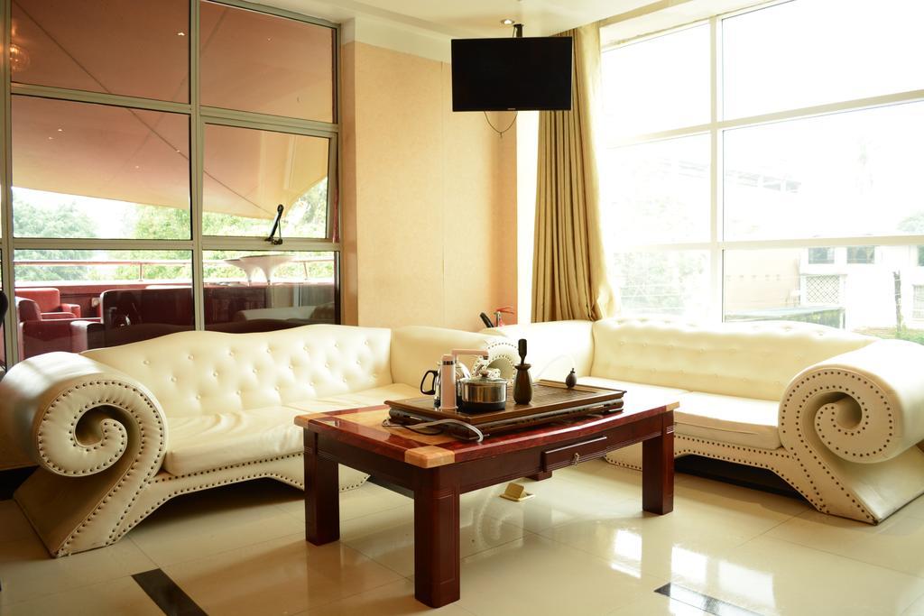 Nanchang Hotel Найроби Экстерьер фото