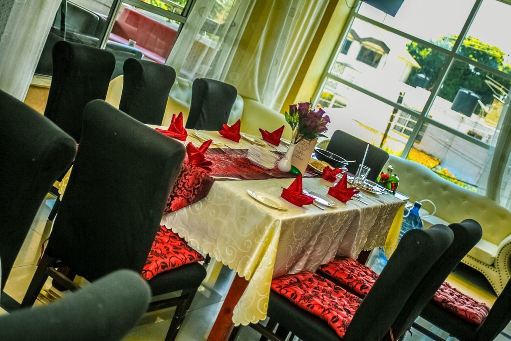 Nanchang Hotel Найроби Экстерьер фото